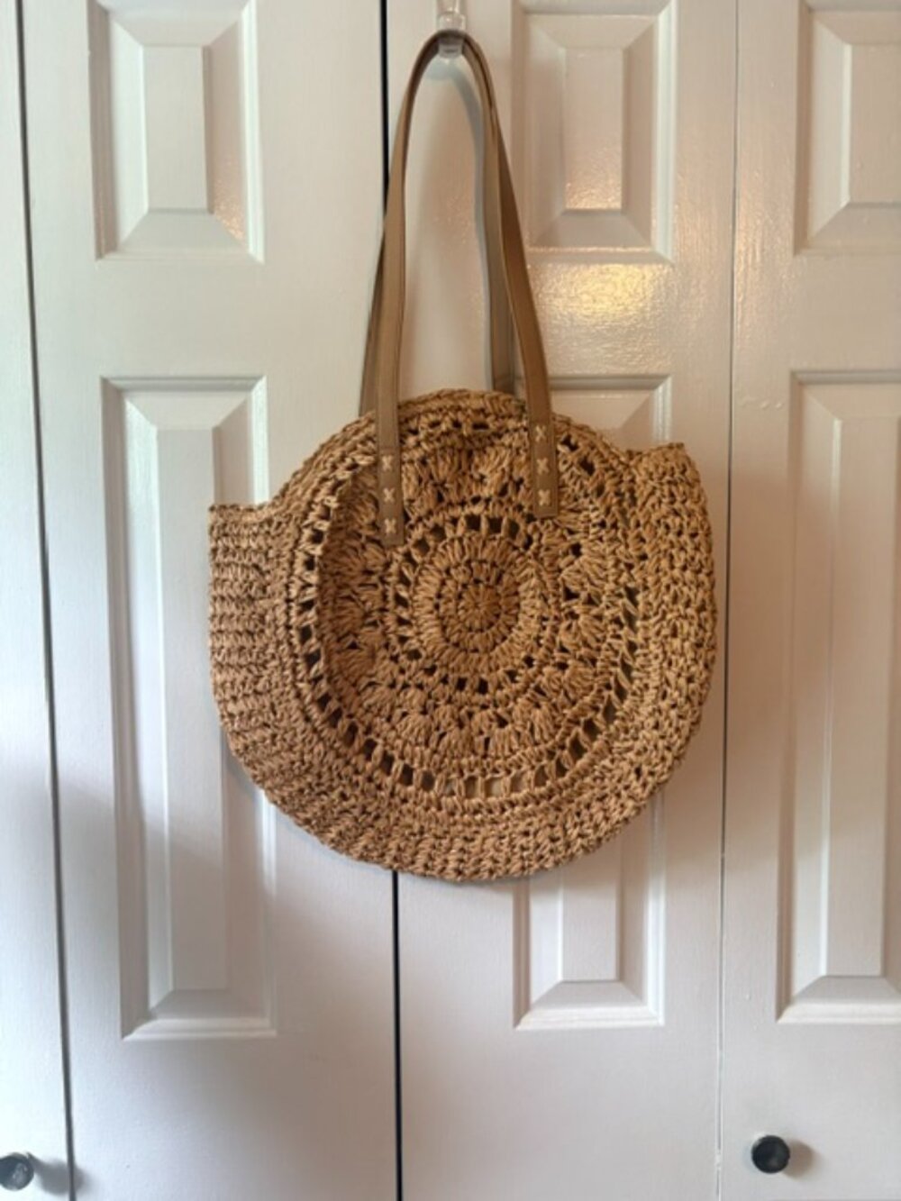 Large Round Woven Raffia Tote Bag Bohemian Beach Vacation Shoulder Bag